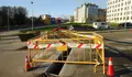 O BNG lémbralle ao alcalde que non se arranxaron as arestas das beirarrúas que rachan as rodas dos coches
