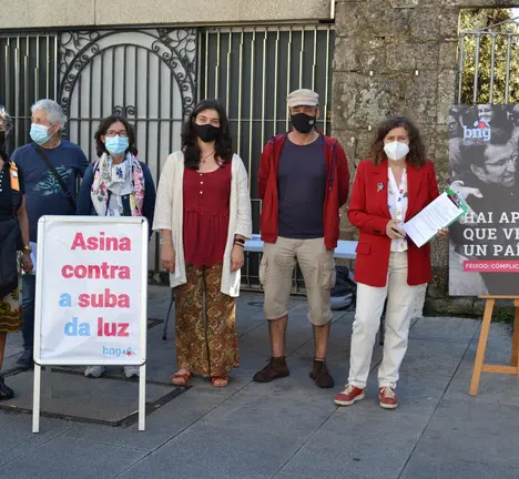Recollida de sinaturas contra a suba do prezo da luz