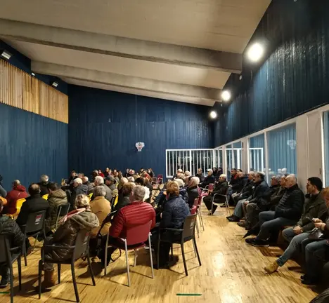 Encontro coa veci&ntilde;anza da Lavacolla